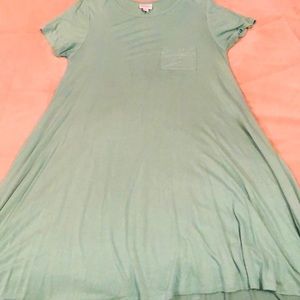 LuLaRoe Carly- Size Medium